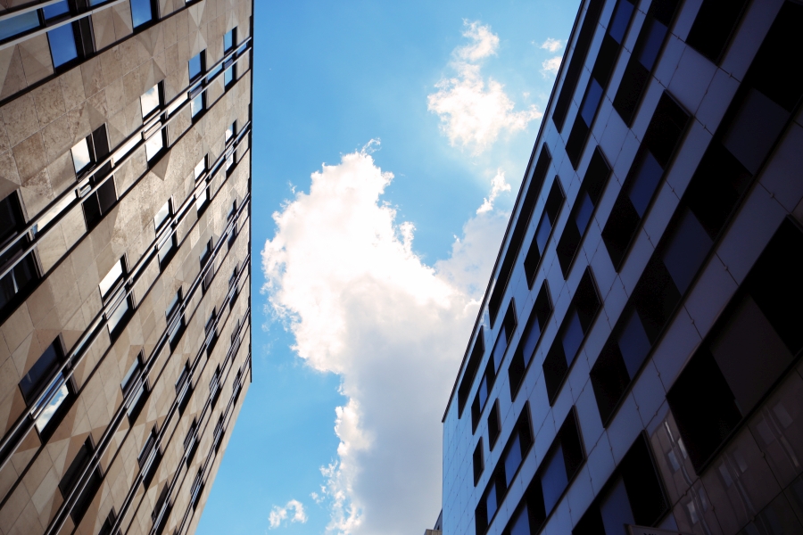 2014-08-life-of-pix-free-stock-photos-building-sky-cloud-windows